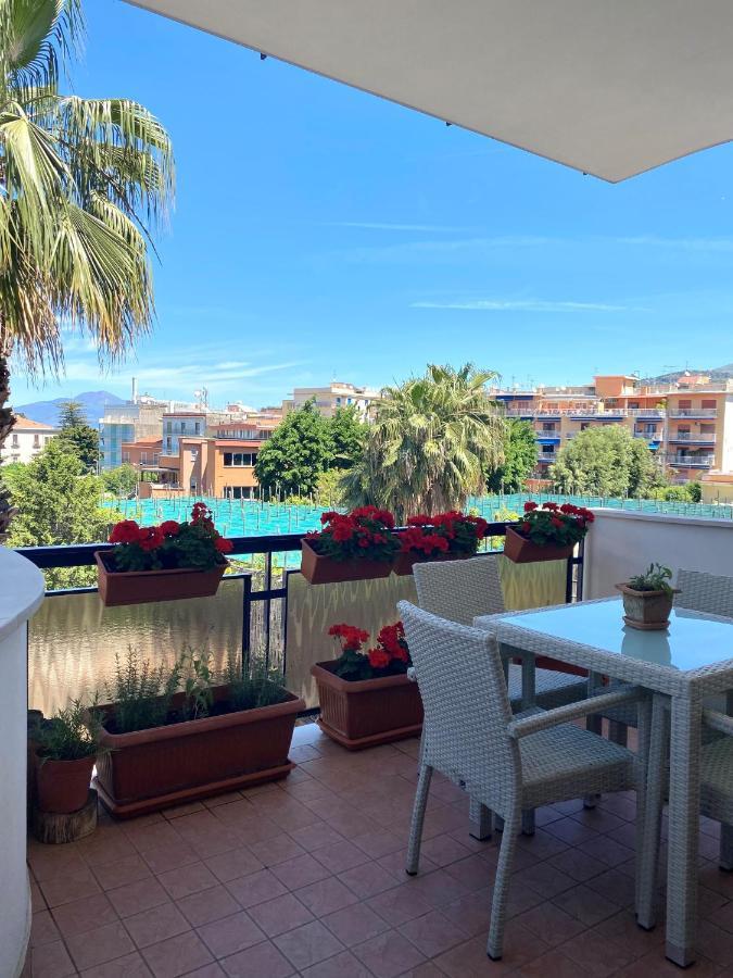 Viva Apartment Сорренто Екстер'єр фото